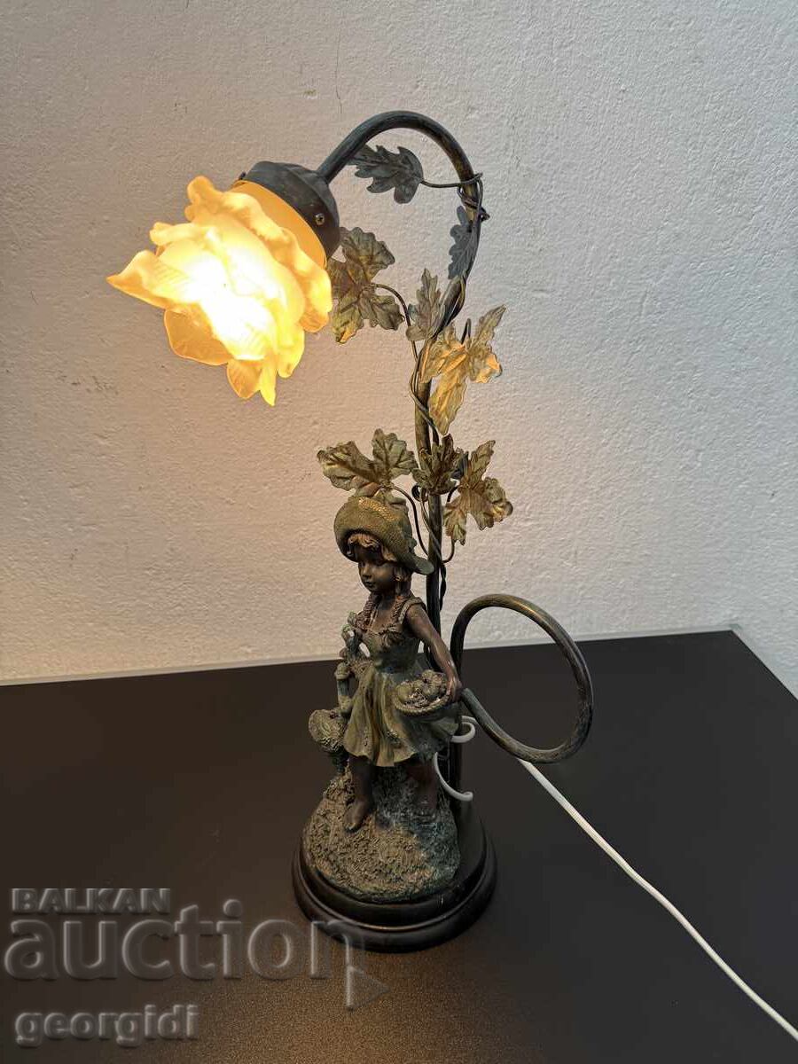 Vintage φωτιστικό με φιγούρα / κορίτσι. №7768 - 7 Vintage φωτιστικό με φιγούρα / κορίτσι. №7768 - 7