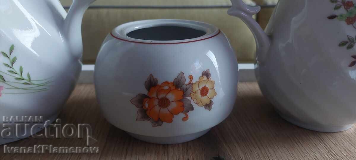 Bulgaria Porcelain: Two Pitchers and a Sugar Bowl for Collectors - 5