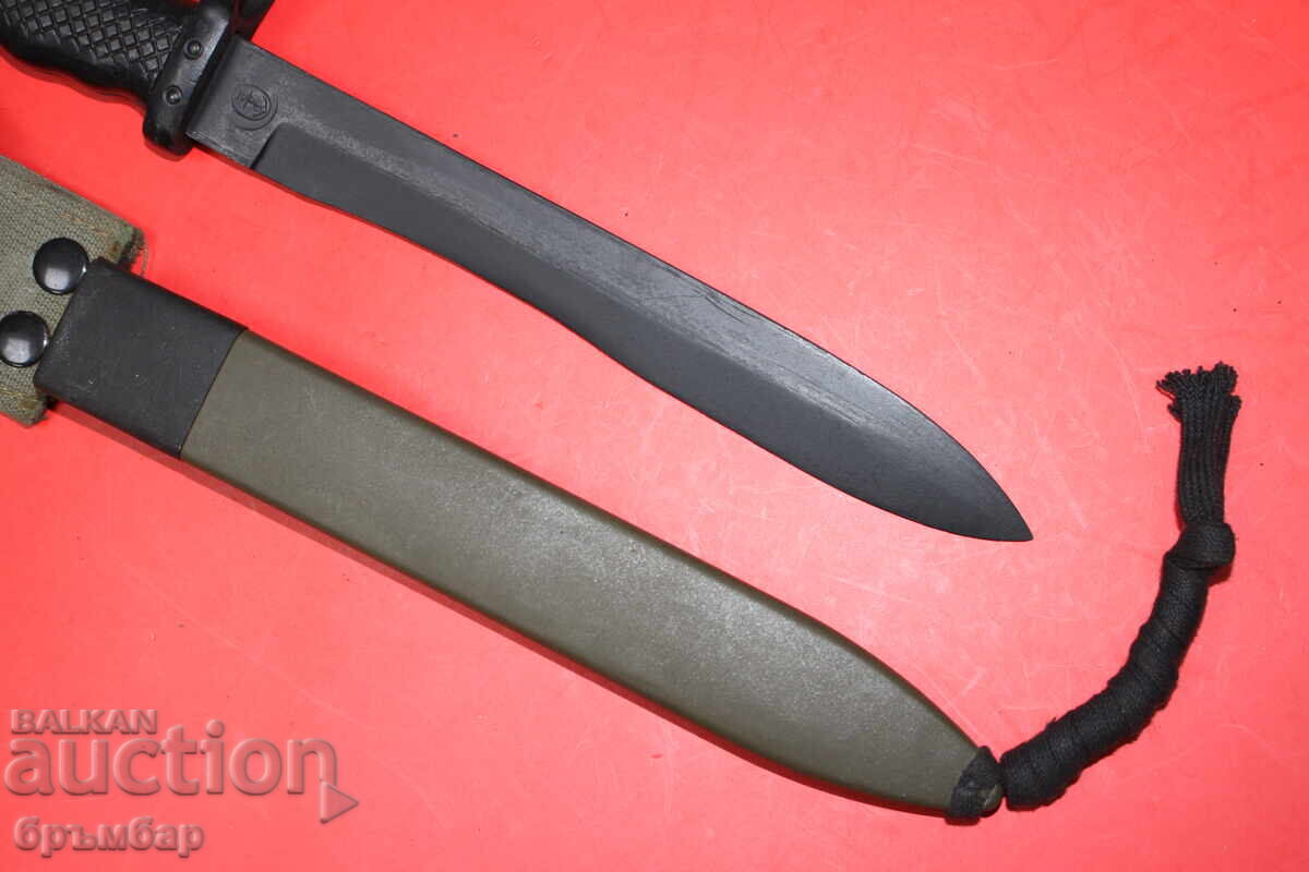 Доставка на Военноморски испански щик CETME M69. Маркировка котва. Доставка на Военноморски испански щик CETME M69. Маркировка котва.