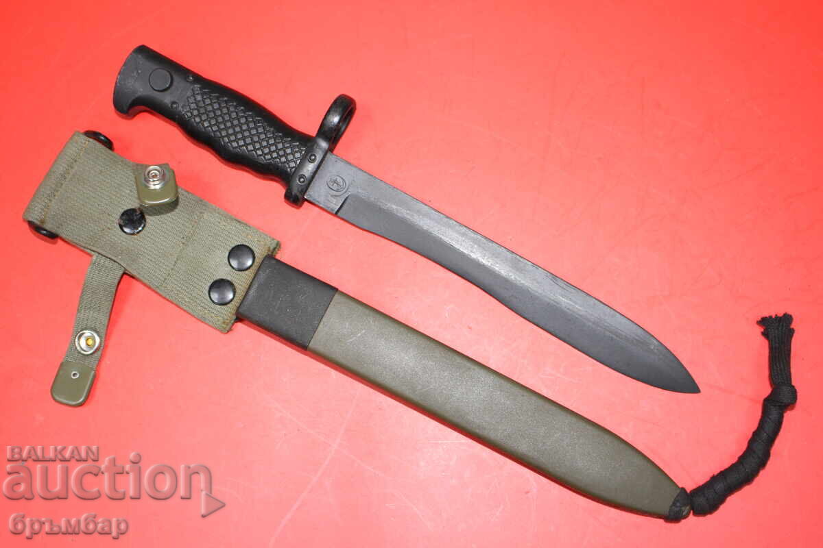 Военноморски испански щик CETME M69. Маркировка котва. Военноморски испански щик CETME M69. Маркировка котва.