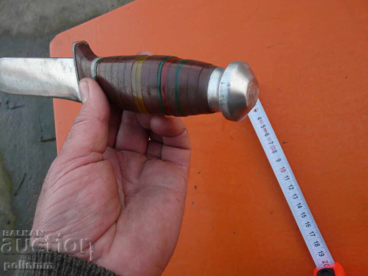 Аукцион Стар масивен соц. нож -  184