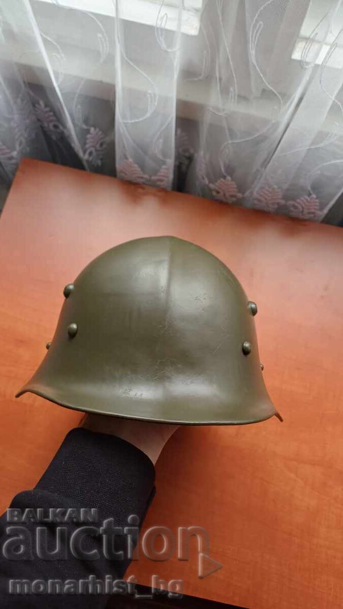 Аукцион Царска каска м36 м 36 Отлична