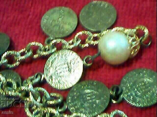 frumos set de colier placat cu aur vechi de 9 monede vechi San Marin - 6 frumos set de colier placat cu aur vechi de 9 monede vechi San Marin - 6