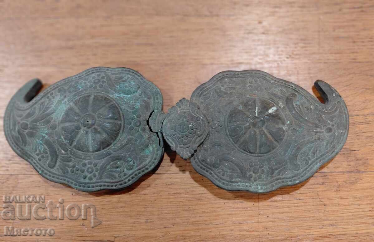 Пафти сребро стари сачан. / II с цена € 79.25 | 155.00 лв.