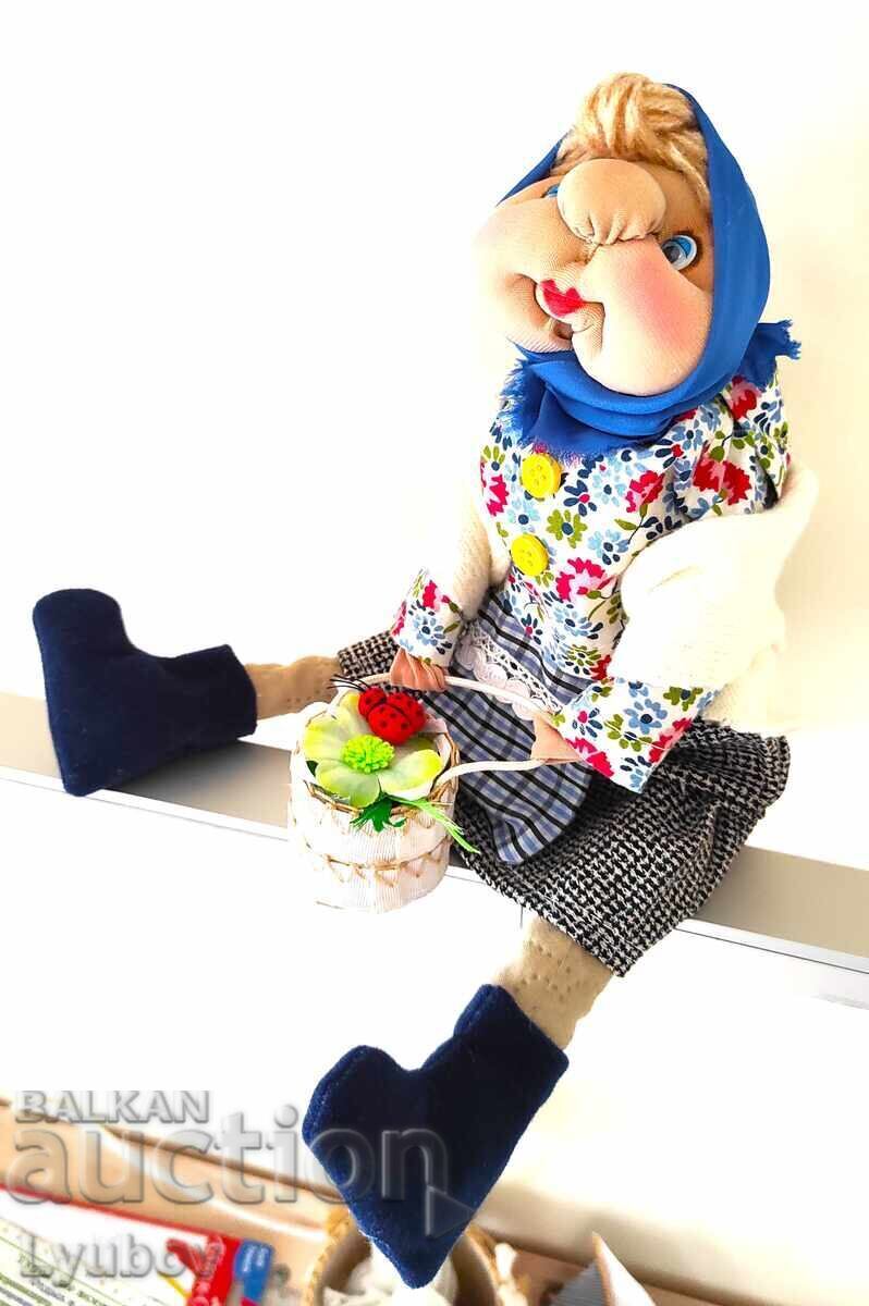 Кукла Баба Марта. Ръчна изработка. с цена € 35.00 | 68.45 лв.