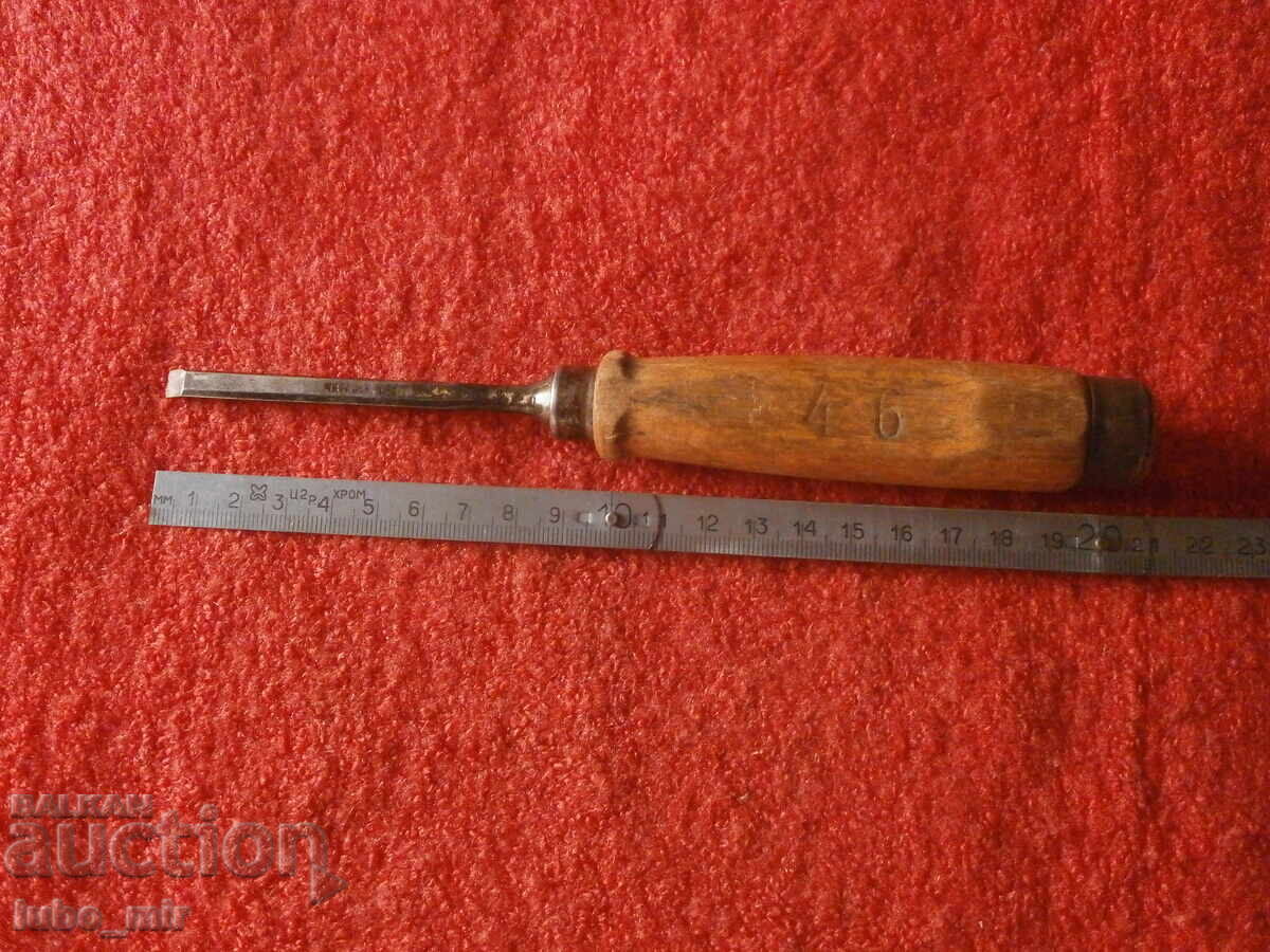 CIOCAN DE SCULPTURĂ VECHI - MARCAT - 6 CIOCAN DE SCULPTURĂ VECHI - MARCAT - 6