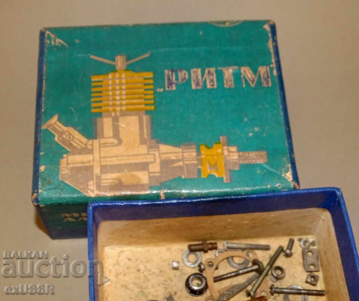 2 buc. motorina motor pentru aeromodel rusesc pentru piese - 6 2 buc. motorina motor pentru aeromodel rusesc pentru piese - 6