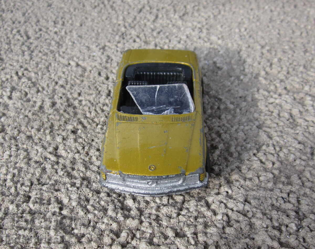 Jucărie bulgărească Mercedes 350 SL Matchbox BULGARIA cu preț € 10.00 | 19.56 BGN Jucărie bulgărească Mercedes 350 SL Matchbox BULGARIA cu preț € 10.00 | 19.56 BGN