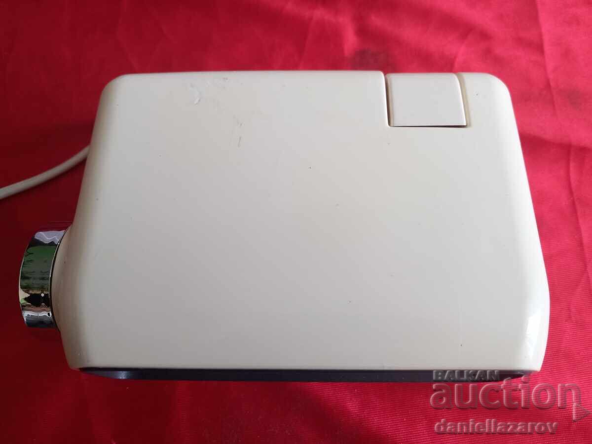 Sanyo Флип Часовник , Будилник 1970те с цена € 48.57 | 94.99 лв.