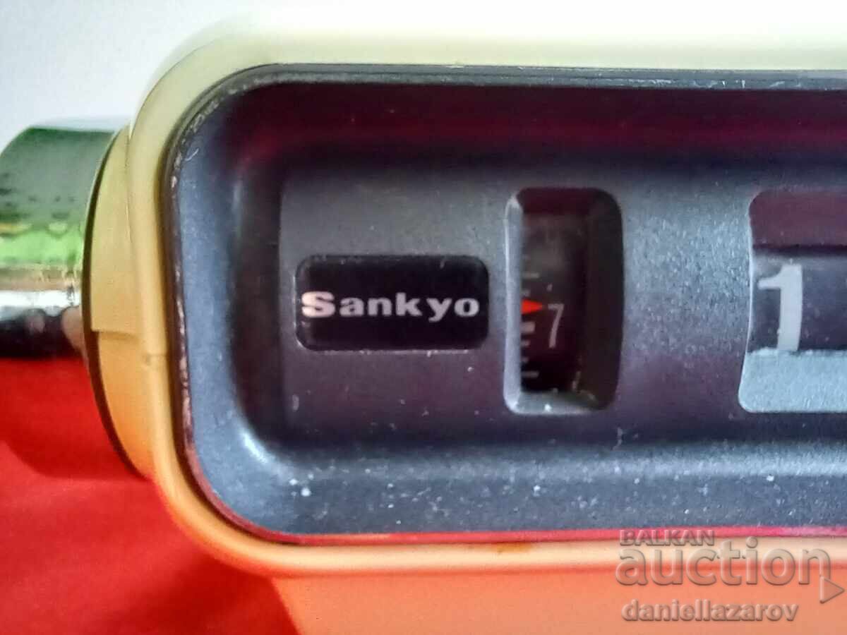 Аукцион Sanyo Флип Часовник , Будилник 1970те
