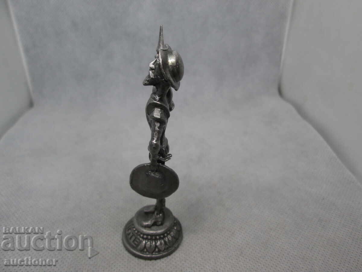 Аукцион МЕТАЛНА СТАТУЕТКА НА ДОН КИХОТ