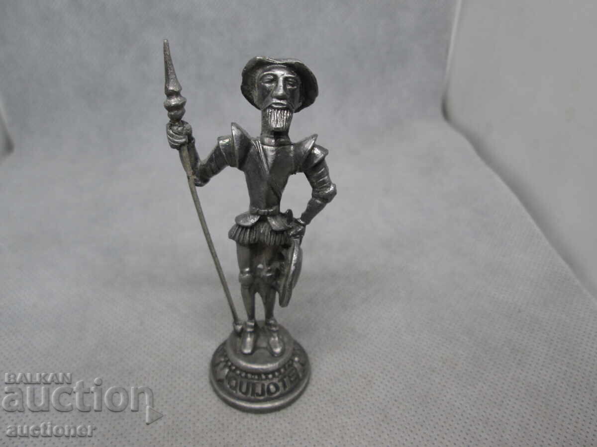 МЕТАЛНА СТАТУЕТКА НА ДОН КИХОТ