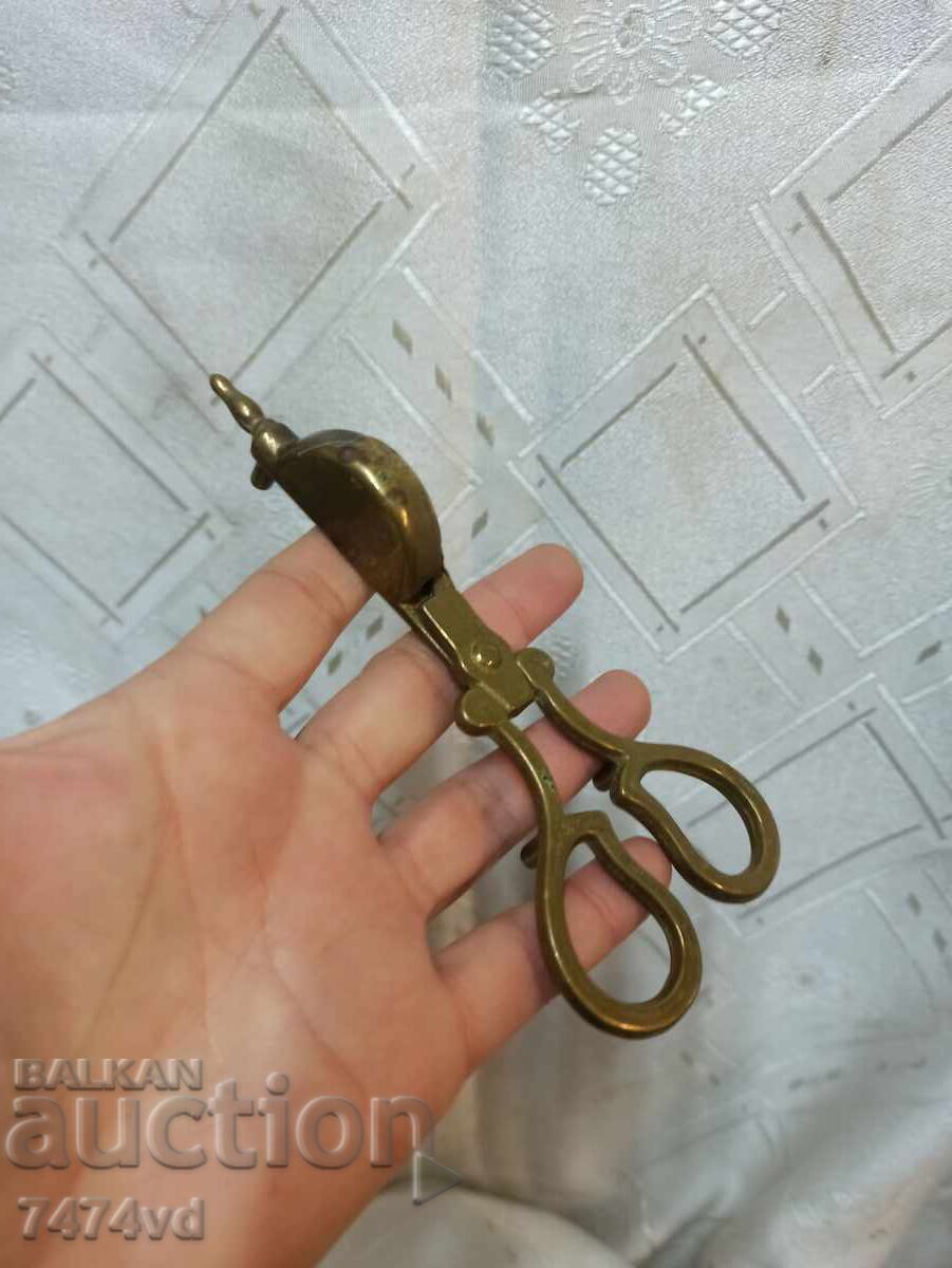 Foarfece de bronz pentru stingerea lumânărilor