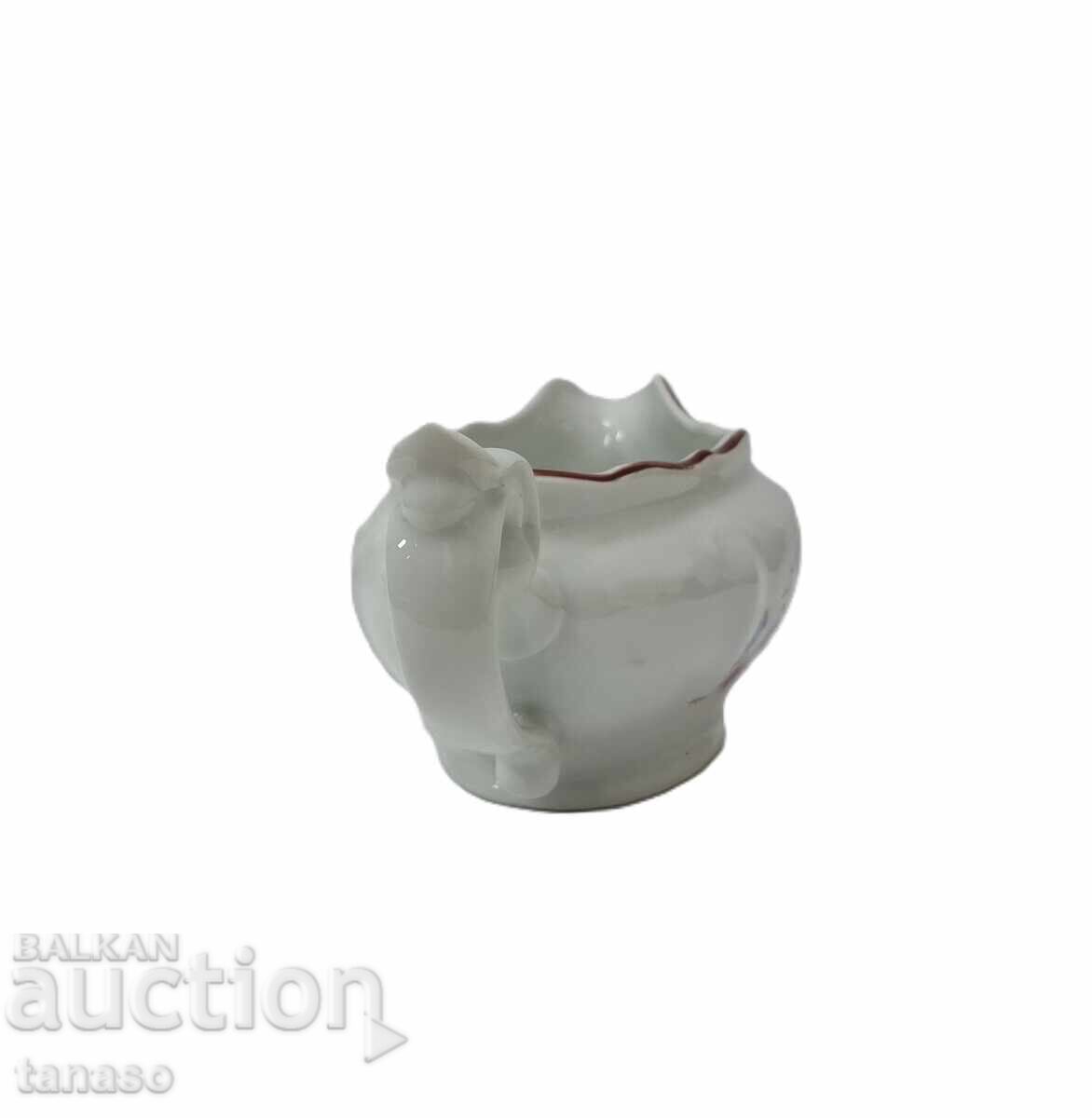 Licitație Sosieră retro din porțelan bulgăresc