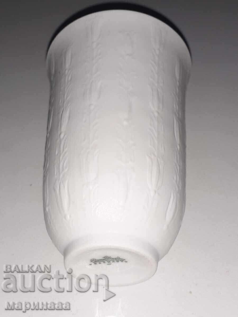 Licitație VAZĂ ''ROSENTHAL''. PORȚELAN