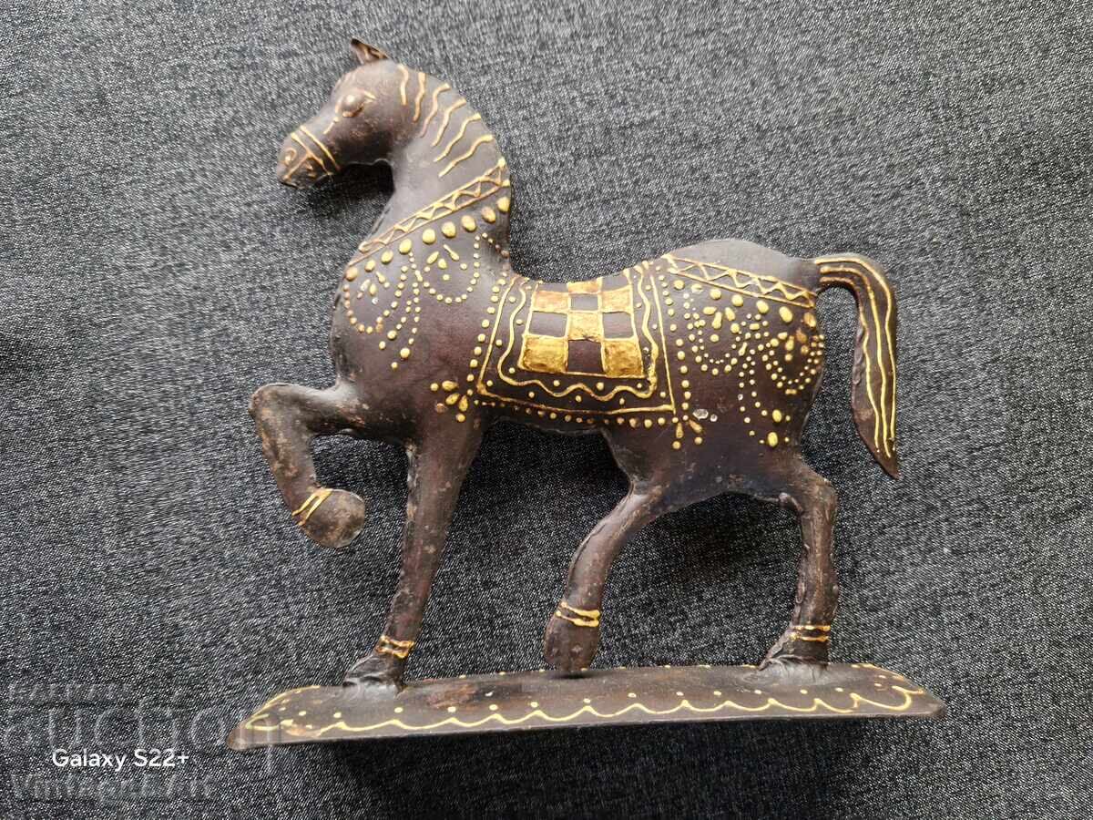 Livrarea Figurină metalică veche de tablă, cal Livrarea Figurină metalică veche de tablă, cal