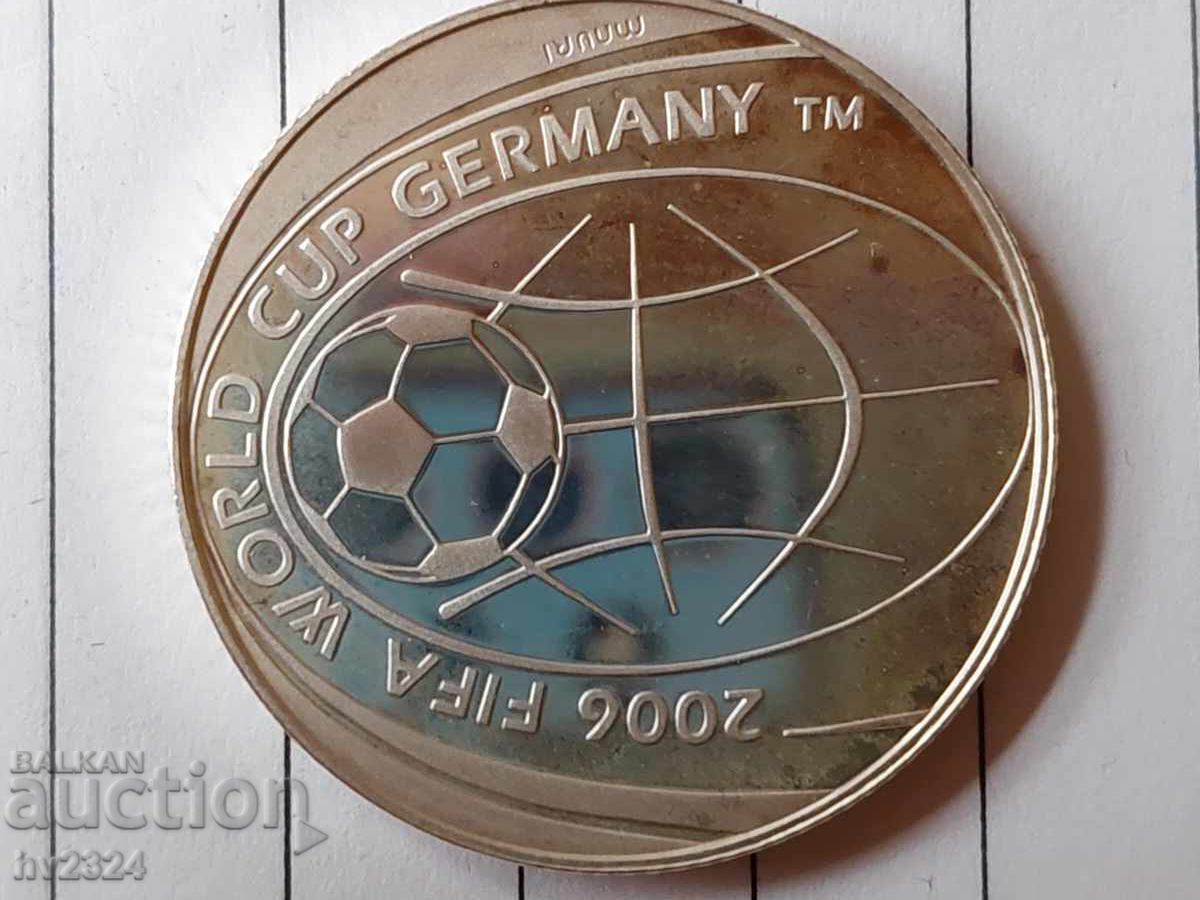 Италия 5 Евро 2004 Световно първенство по футбол в Германия с цена € 46.02 | 90.01 лв. Италия 5 Евро 2004 Световно първенство по футбол в Германия с цена € 46.02 | 90.01 лв.