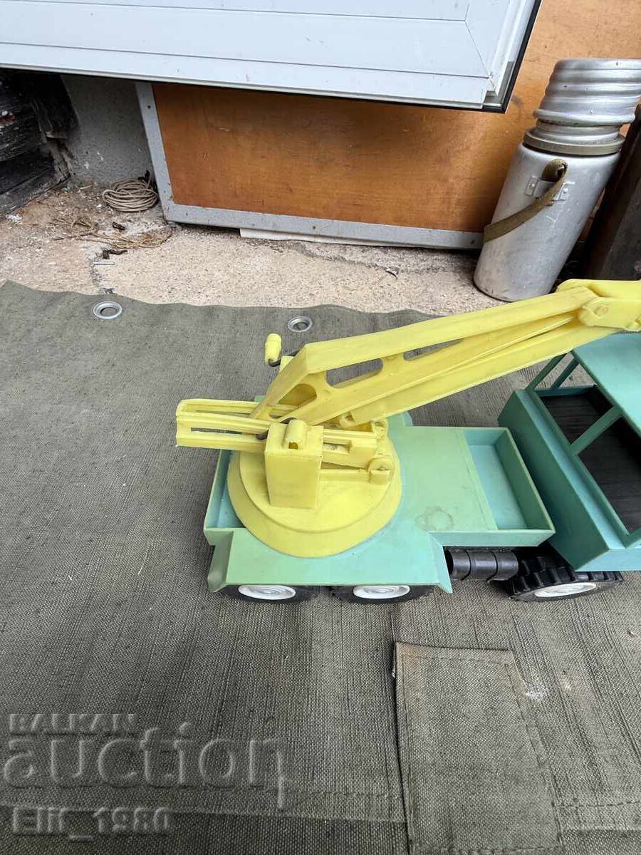 Buldozer pentru copii bulgărești Samokov cu preț € 35.00 | 68.45 BGN Buldozer pentru copii bulgărești Samokov cu preț € 35.00 | 68.45 BGN