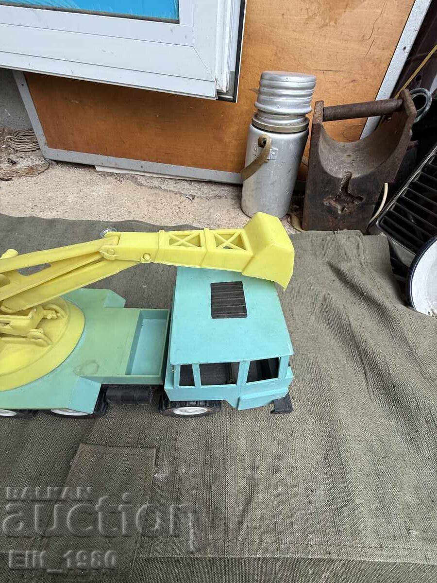 Аукцион Български детски камион багер самоков