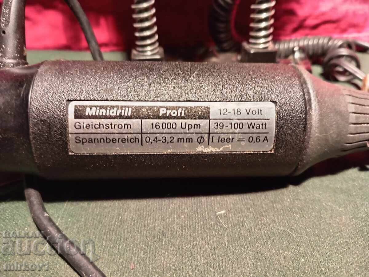 Доставка на Две германски шлайф машинки със стойка Доставка на Две германски шлайф машинки със стойка