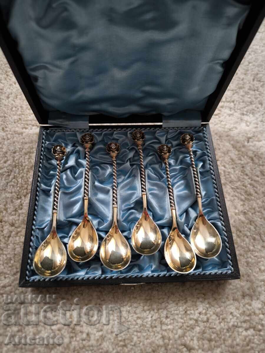 Сребърни лъжички, изработени от висококачествено сребро 800