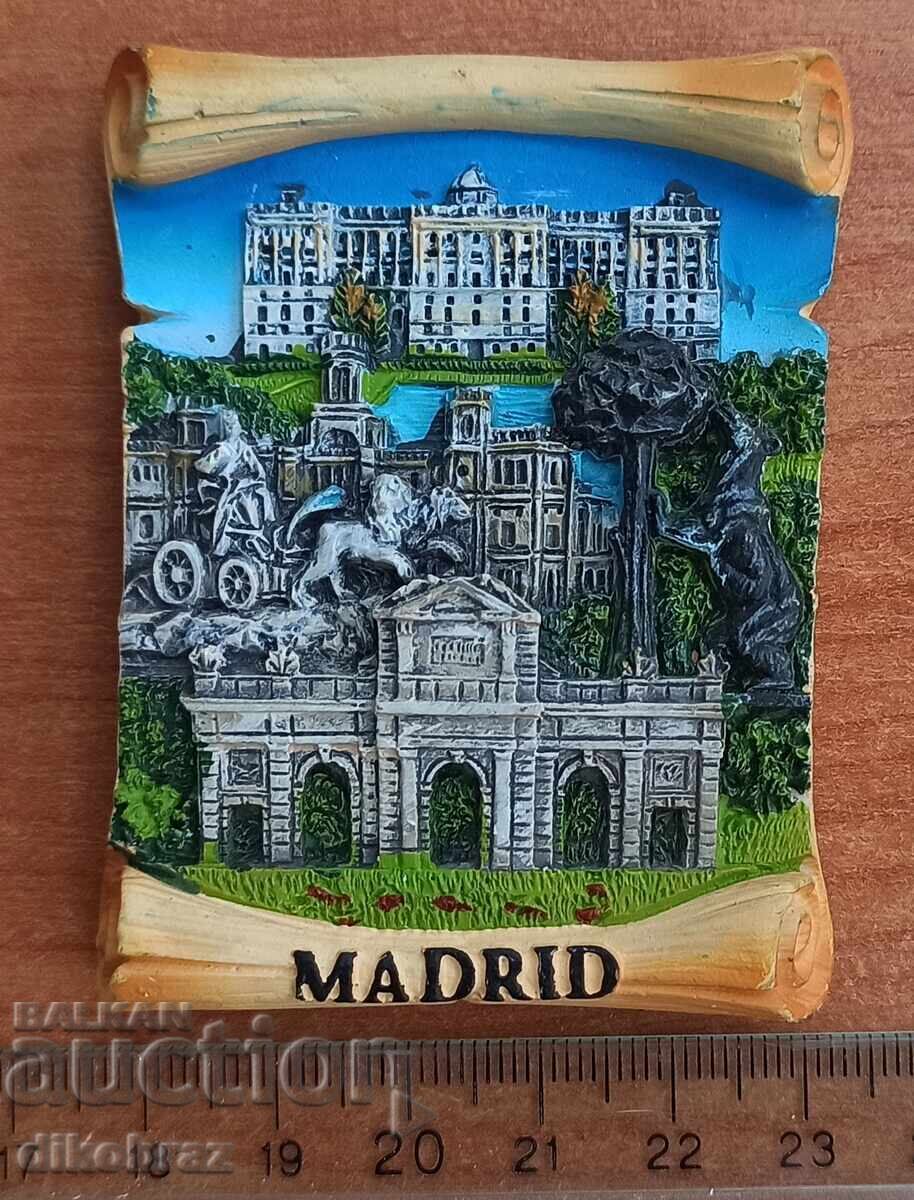 Magnet suvenir pentru frigider MADRID Madrid - de la un ban