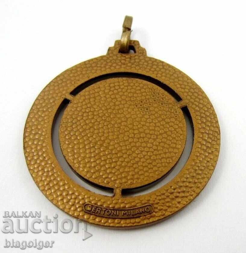 Licitație Medalie a Uniunii Italiene de Tir 1982 de la Bertoni Licitație Medalie a Uniunii Italiene de Tir 1982 de la Bertoni