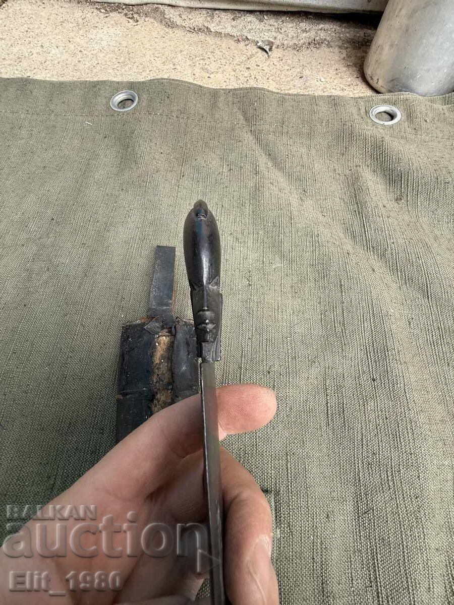 Livrarea Cuțit ritual african