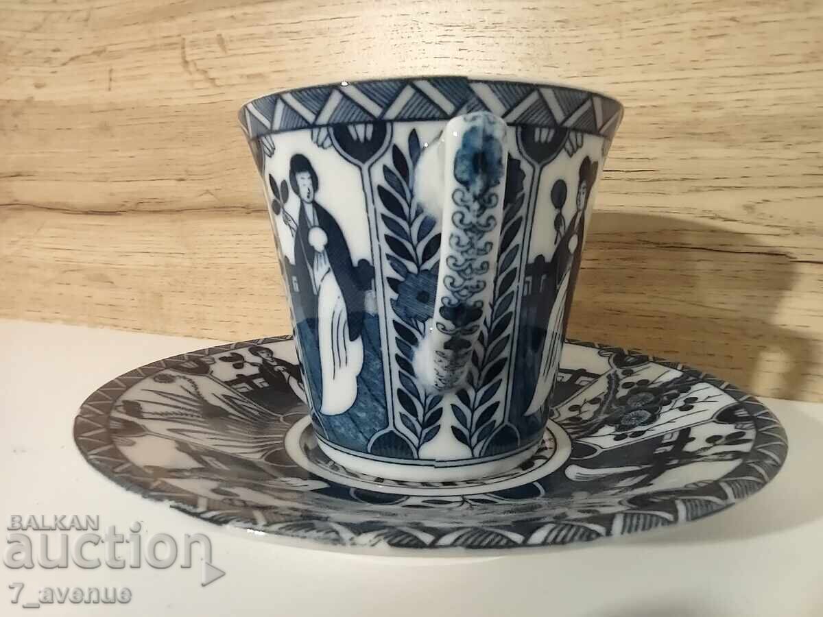 Много красива чаша за кафе/ зелен чай, фин порцелан 22.12.25 с цена € 35.28 | 69.00 лв.