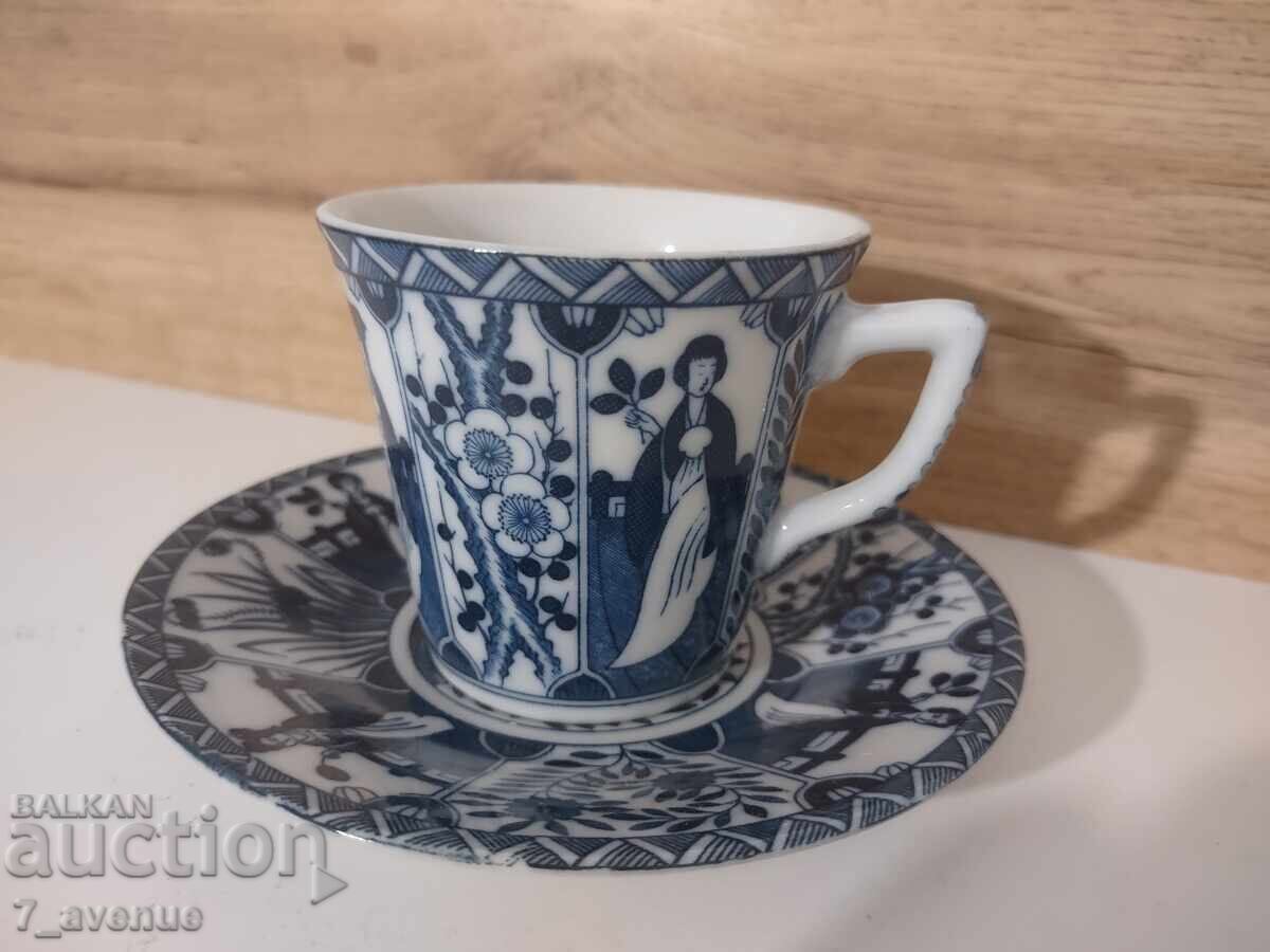 Аукцион Много красива чаша за кафе/ зелен чай, фин порцелан 22.12.25