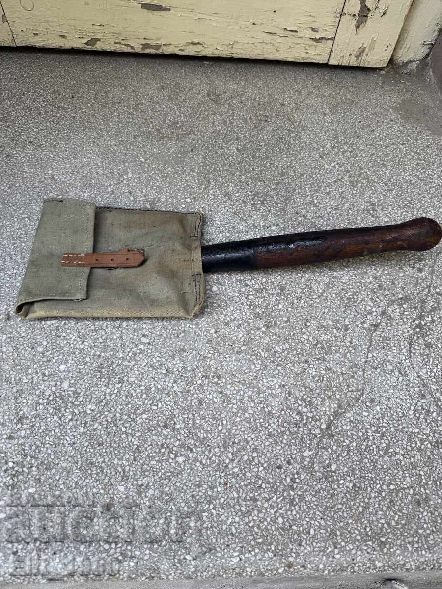 Ρωσική στρατιωτική φτυάρι Σοβιετικής Ένωσης με τιμή € 15.00 | 29.34 BGN