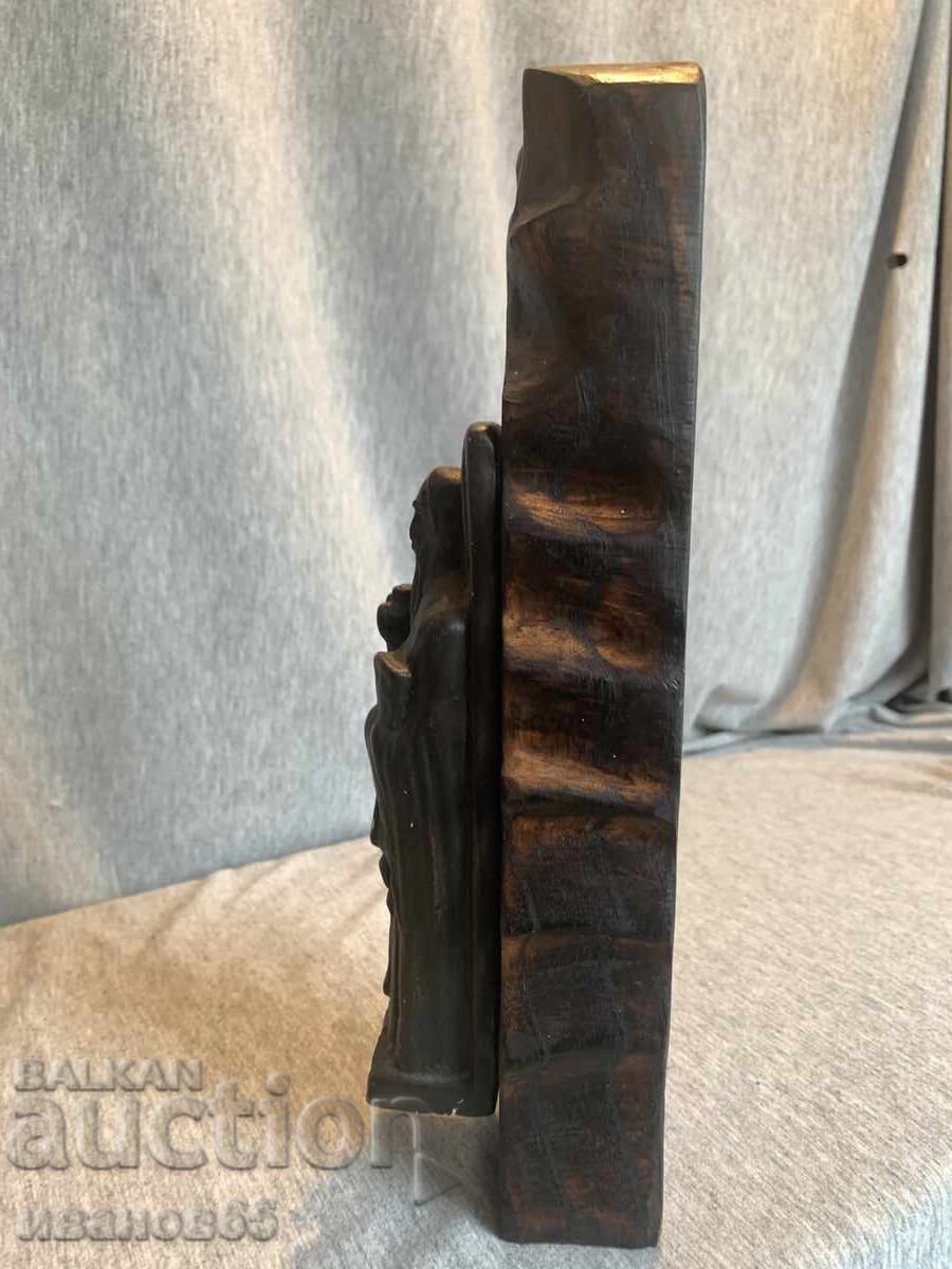 фигура статуетка с цена € 20.45 | 40.00 лв.