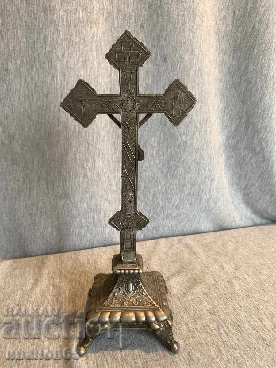 Livrarea Vechi crucifix de masă Livrarea Vechi crucifix de masă