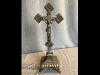 стар настолен кръст