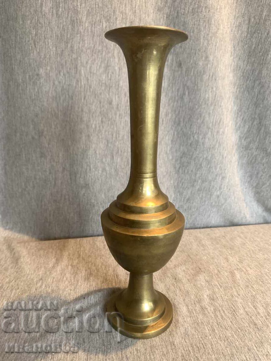 Auction  brass vase