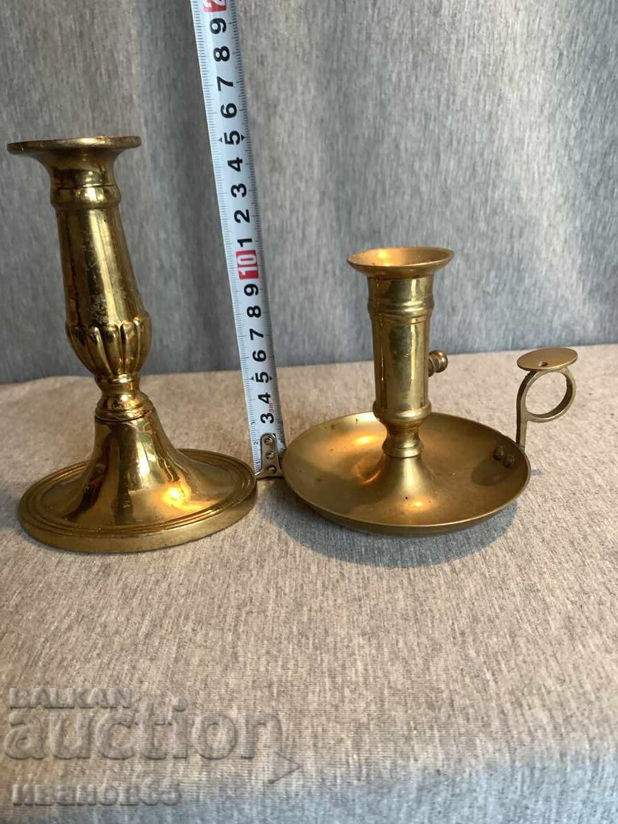 Licitație Două sfeșnice frumoase din alamă
