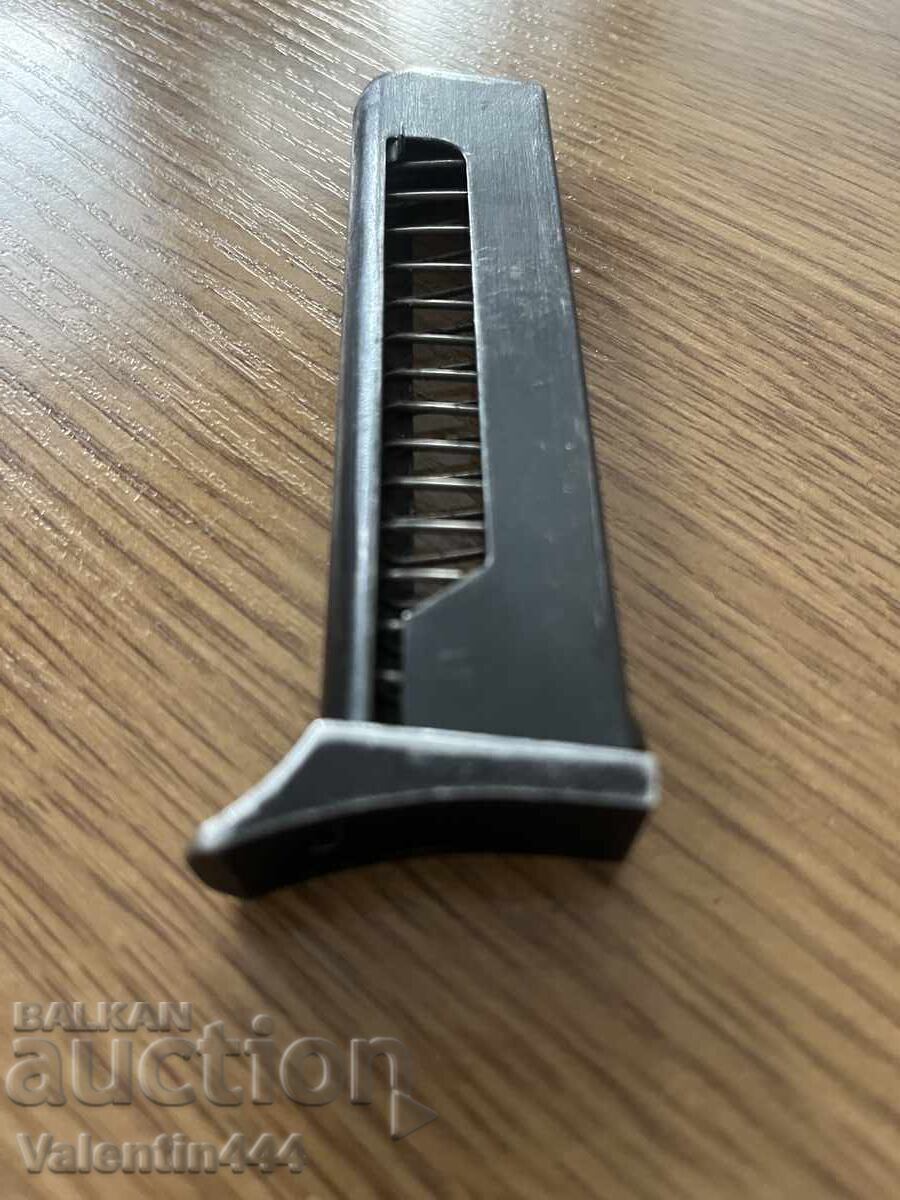 Rezervă pentru pistol "MAKAROV", cal. 9x18mm cu preț € 15.00 | 29.34 BGN