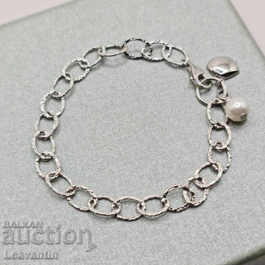 Доставка на Родирана Сребърна гривна 'Морска нежност' Доставка на Родирана Сребърна гривна 'Морска нежност'