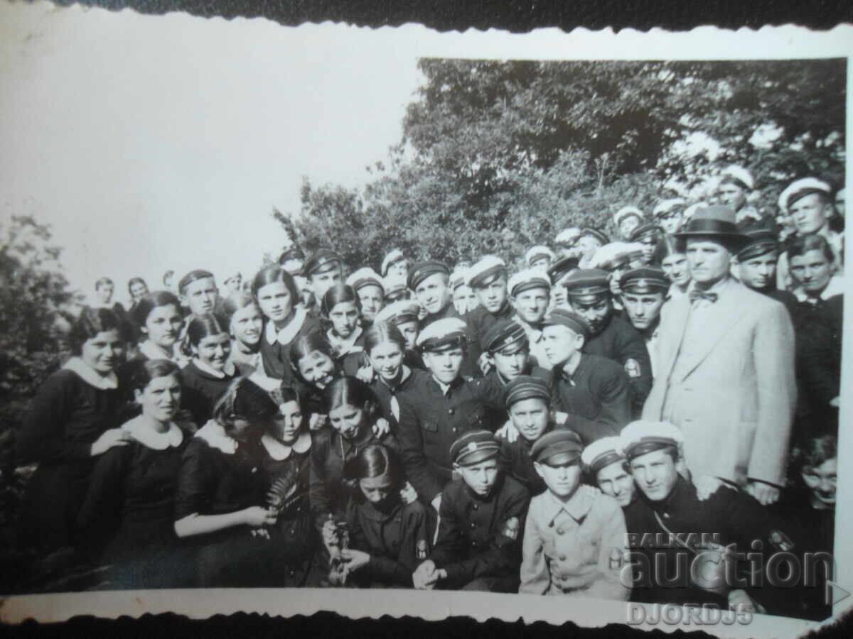 Стара снимка, V кл., 1936 год.
