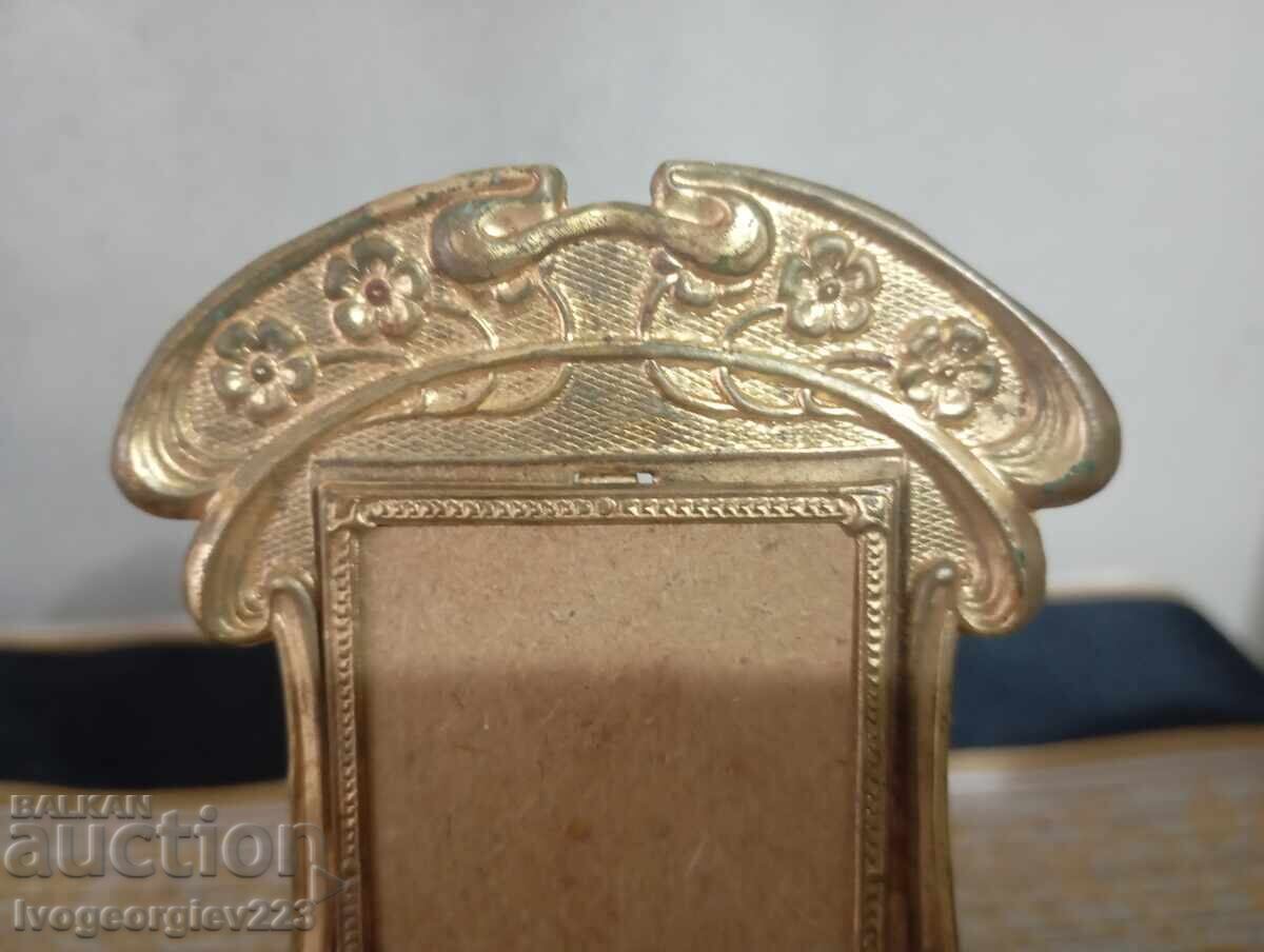 Ramă foto placată cu aur, Art Deco cu preț € 26.08 | 51.01 BGN Ramă foto placată cu aur, Art Deco cu preț € 26.08 | 51.01 BGN