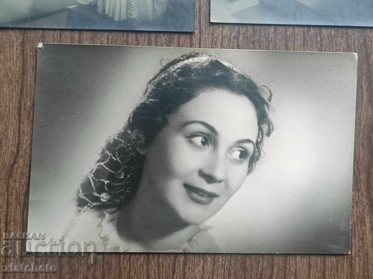 Delivery of Three old photos - Mila Pavlova