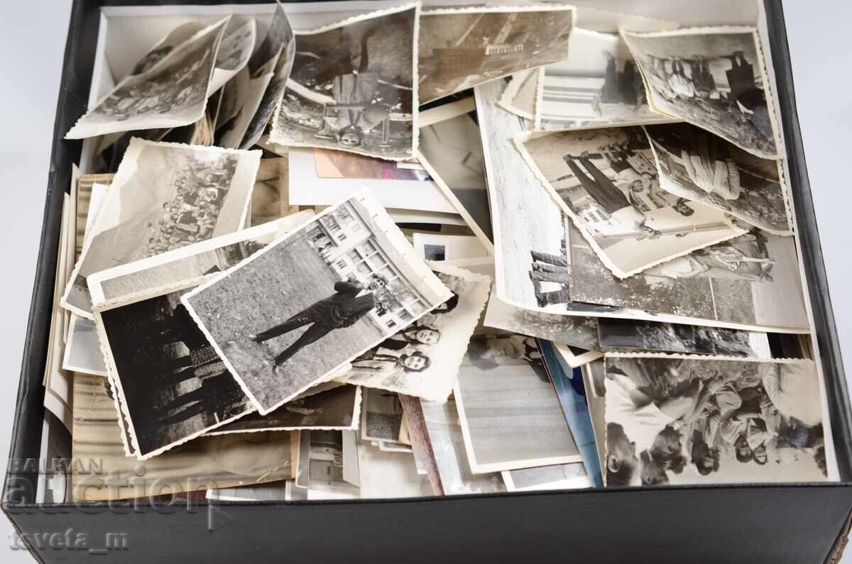 Φωτογραφίες ασπρόμαυρες, γεμάτο κουτί 31 x 24,5 x 12 εκ με τιμή € 10.23 | 20.01 BGN