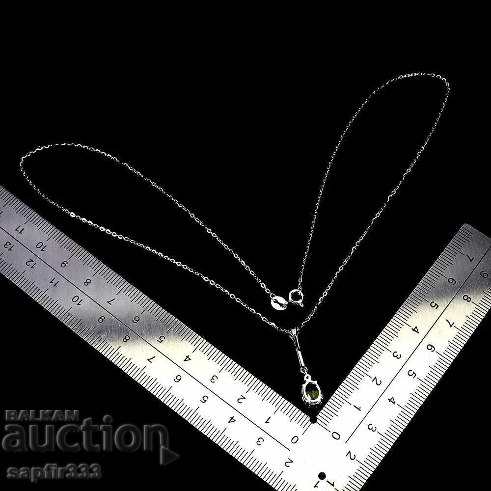 Auction UNIQUE NECKLACE WITH NATURAL PERIDOT Auction UNIQUE NECKLACE WITH NATURAL PERIDOT