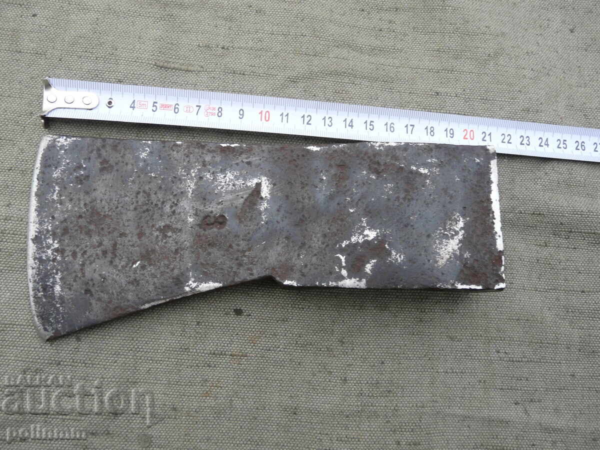 Old massive German axe - 591 Old massive German axe - 591