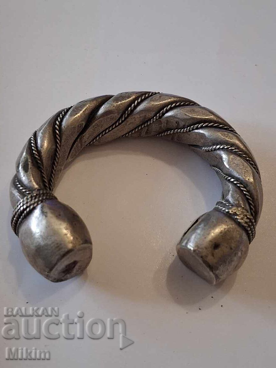 Bracelet with price € 4.86 | 9.51 BGN