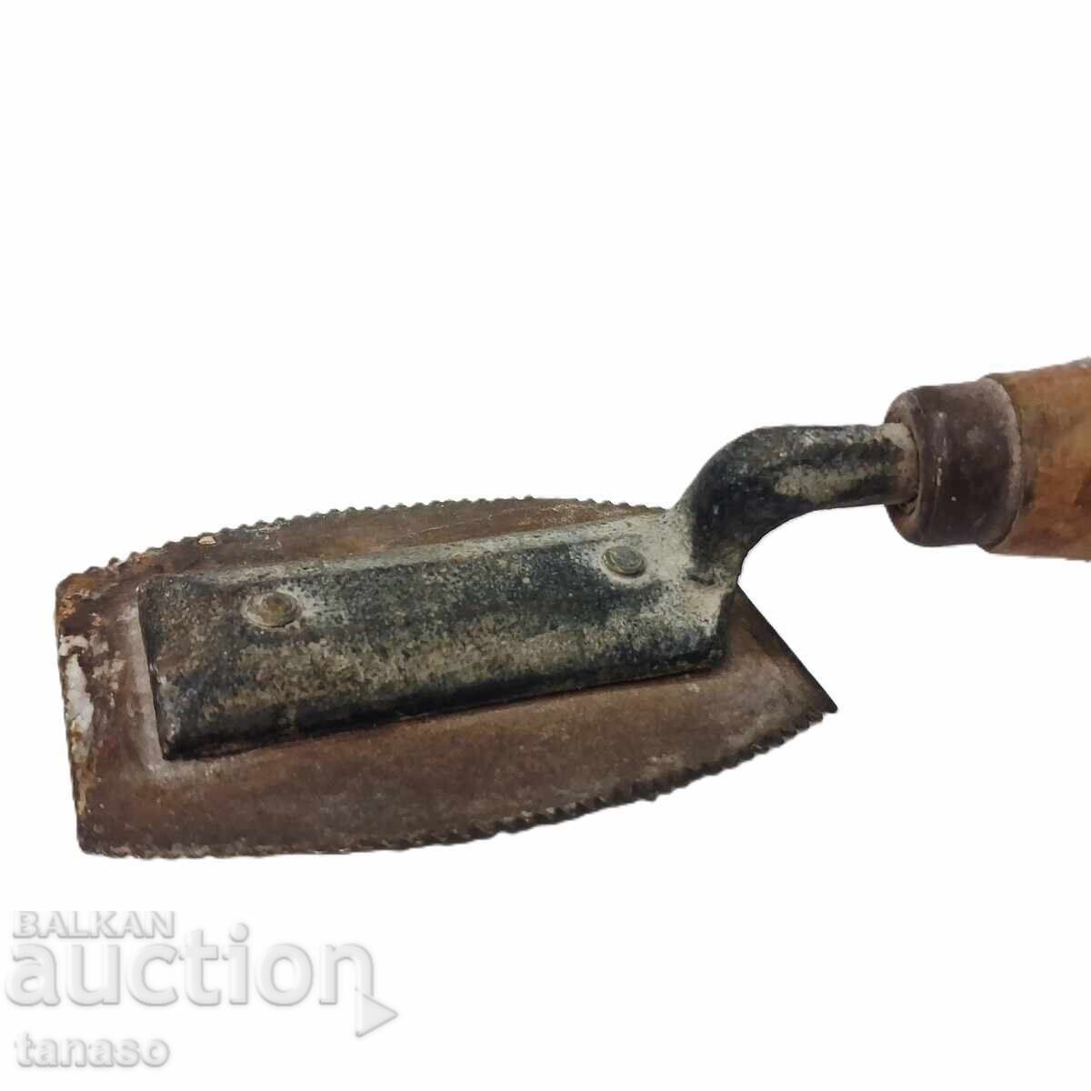 Ferăstrău vechi cu două tăișuri pentru furnir - 5