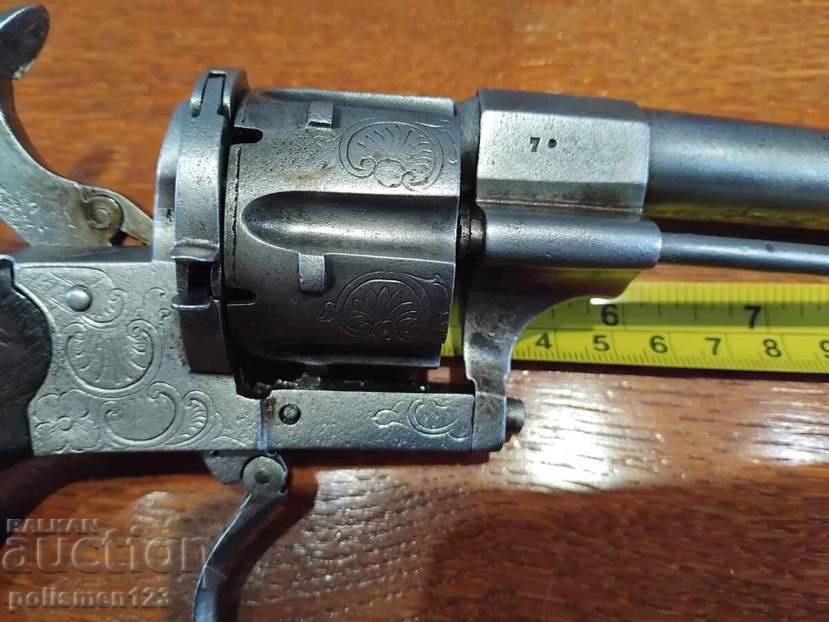 ΛΕΦΟΥΣ με τιμή € 450.00 | 880.12 BGN