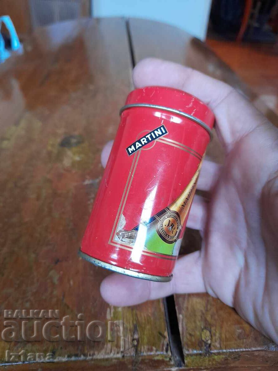 Cutie veche de Martini cu preț € 17.90 | 35.01 BGN
