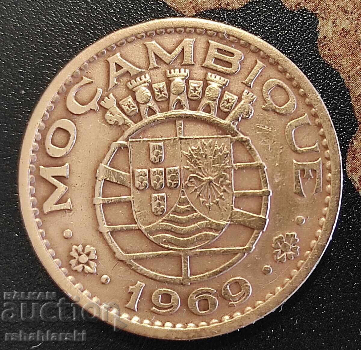 Monedă Mozambic 1 escudo (1969) cu preț € 2.00 | 3.91 BGN