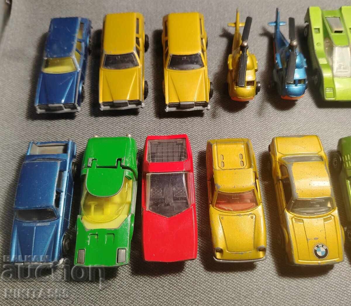 Лот Matchbox/Мачбокс Bulgaria/България с цена € 405.00 | 792.11 лв. Лот Matchbox/Мачбокс Bulgaria/България с цена € 405.00 | 792.11 лв.